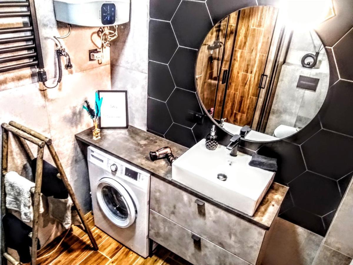 Evitadelux Slowackiego 50Mgaleria Katowice Exteriör bild